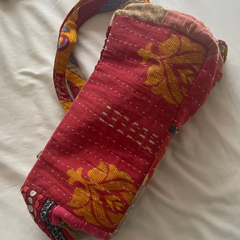 Kantha vintage hand stitched Colorful Patchwork Tote Bag - Picture 2 of 8